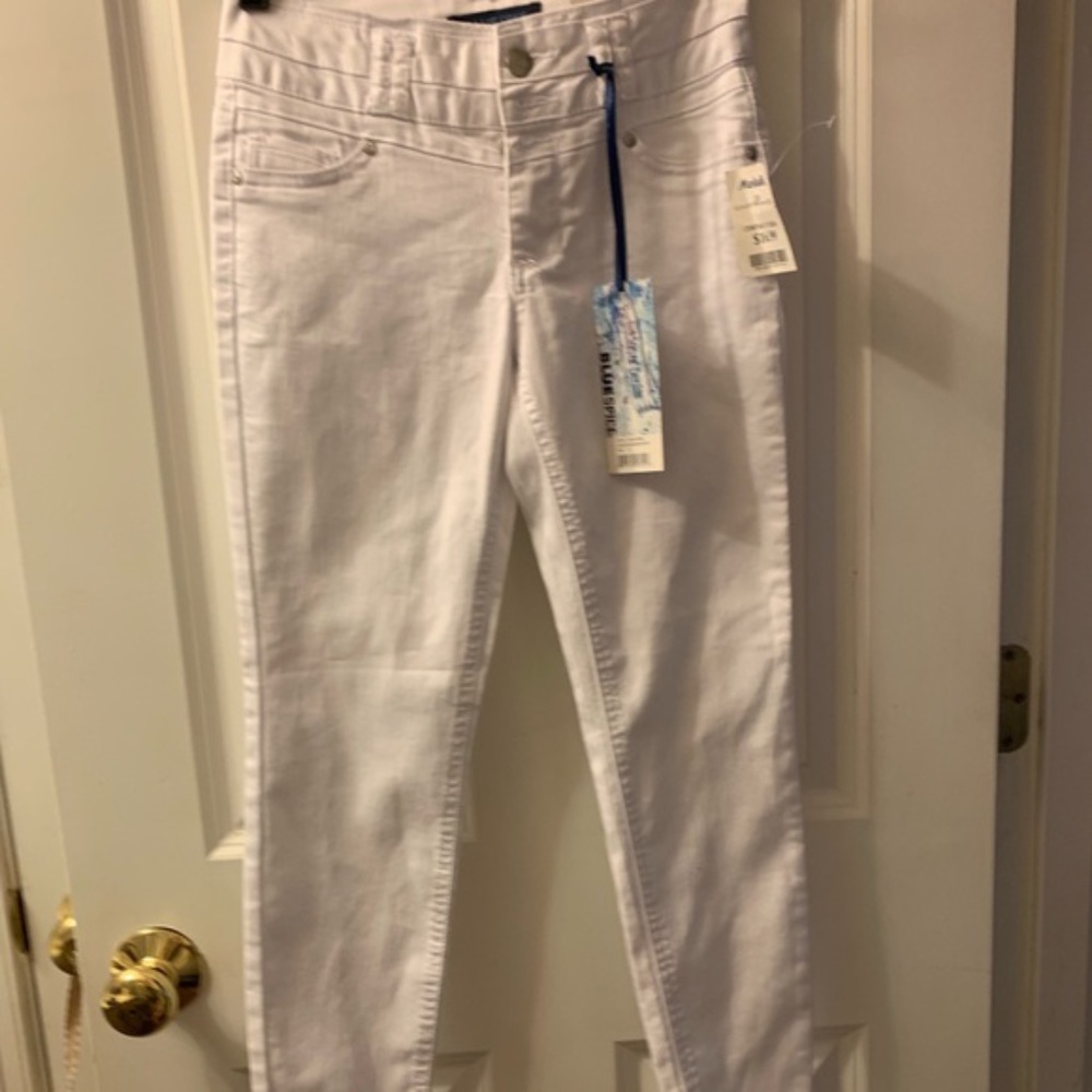 BRAND NEW BLUE SPICE JEANS